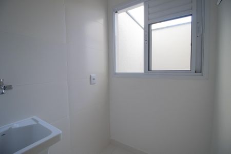 Apartamento à venda com 46m², 2 quartos e 1 vaga Apartamento à venda com 46m², 2 quartos e 1 vagaÁrea de Serviço