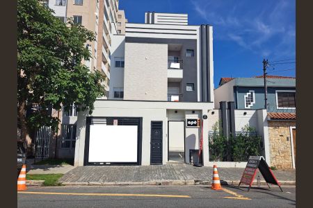 Apartamento à venda com 46m², 2 quartos e 1 vaga Apartamento à venda com 46m², 2 quartos e 1 vagaFachada