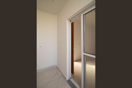 Apartamento à venda com 46m², 2 quartos e 1 vaga Apartamento à venda com 46m², 2 quartos e 1 vagaÁrea de Serviço