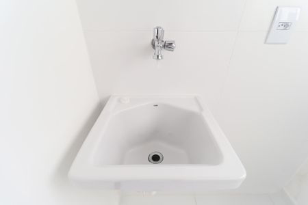 Apartamento à venda com 44m², 2 quartos e 1 vaga Apartamento à venda com 44m², 2 quartos e 1 vagaÁrea de serviço