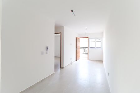 Apartamento à venda com 44m², 2 quartos e 1 vaga Apartamento à venda com 44m², 2 quartos e 1 vagaSala