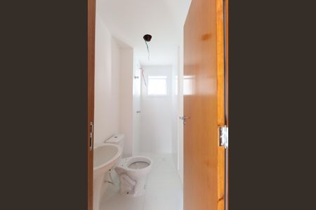 Apartamento à venda com 46m², 2 quartos e 1 vaga Apartamento à venda com 46m², 2 quartos e 1 vagaBanheiro
