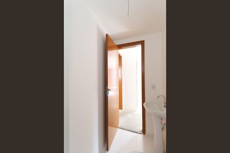 Apartamento à venda com 46m², 2 quartos e 1 vaga Apartamento à venda com 46m², 2 quartos e 1 vagaBanheiro