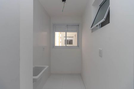 Apartamento à venda com 37m², 2 quartos e 1 vaga Apartamento à venda com 37m², 2 quartos e 1 vagaÁrea de Serviço