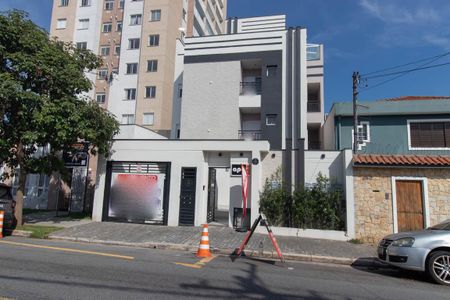 Apartamento à venda com 44m², 2 quartos e 1 vaga Apartamento à venda com 44m², 2 quartos e 1 vagaFachada