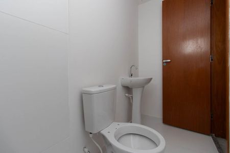 Apartamento à venda com 44m², 2 quartos e 1 vaga Apartamento à venda com 44m², 2 quartos e 1 vagaBanheiro da Suíte