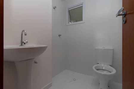 Apartamento à venda com 44m², 2 quartos e 1 vaga Apartamento à venda com 44m², 2 quartos e 1 vagaBanheiro