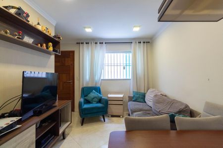 Casa de condomínio à venda com 60m², 2 quartos e 2 vagas Casa de condomínio à venda com 60m², 2 quartos e 2 vagasSala