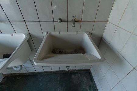 Casa à venda com 357m², 4 quartos e 6 vagas Casa à venda com 357m², 4 quartos e 6 vagasÁrea de Serviço