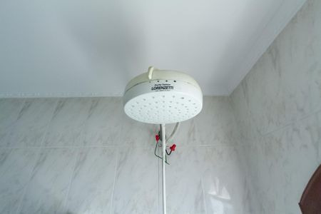 Casa à venda com 357m², 4 quartos e 6 vagas Casa à venda com 357m², 4 quartos e 6 vagasBanheiro da Suíte 2