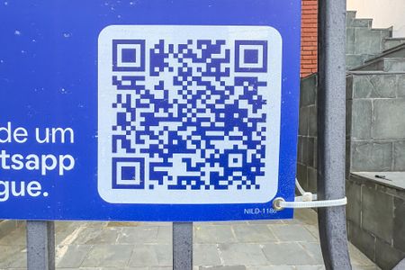 Casa à venda com 357m², 4 quartos e 6 vagas Casa à venda com 357m², 4 quartos e 6 vagasPlaca