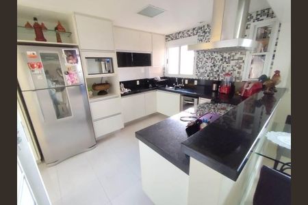 Apartamento à venda com 240m², 4 quartos e 4 vagas