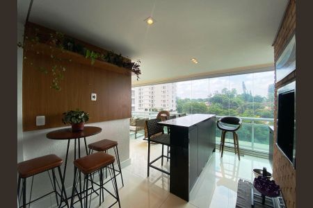 Apartamento à venda com 240m², 4 quartos e 4 vagas