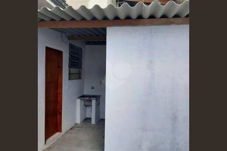 Casa à venda com 120m², 2 quartos e 3 vagas