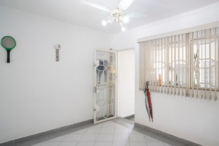 Casa à venda com 585m², 4 quartos e 10 vagasÁrea de serviço