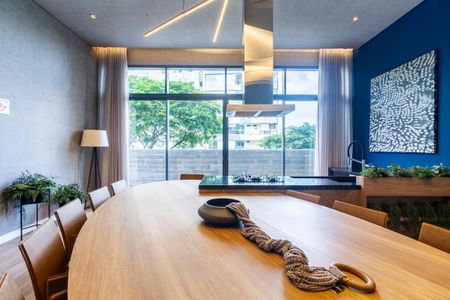 Apartamento à venda com 195m², 4 quartos e 3 vagasÁrea comum - Salão de festas