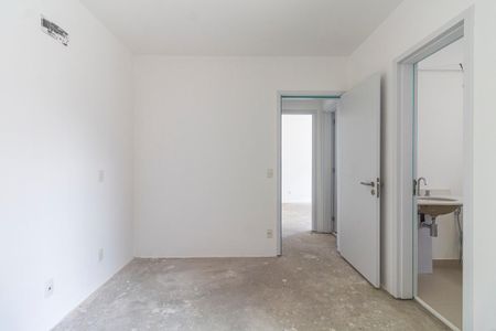 Apartamento à venda com 195m², 4 quartos e 3 vagasSuíte 2