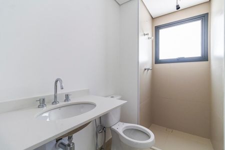 Apartamento à venda com 195m², 4 quartos e 3 vagasBanheiro da Suíte 2
