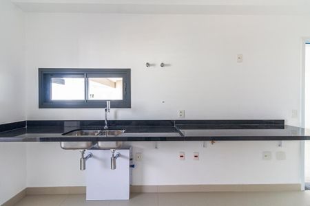 Apartamento à venda com 195m², 4 quartos e 3 vagasCozinha