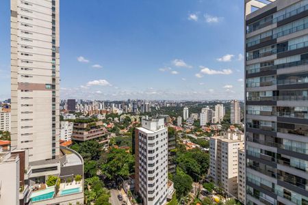 Apartamento à venda com 195m², 4 quartos e 3 vagasVista