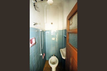 Apartamento à venda com 80m², 2 quartos e sem vagaBanheiro de serviço