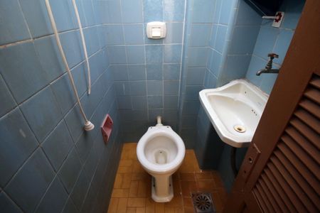 Apartamento à venda com 80m², 2 quartos e sem vagaBanheiro de serviço