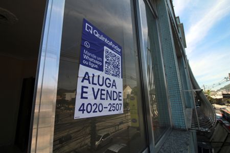 Apartamento à venda com 80m², 2 quartos e sem vagaPlaca