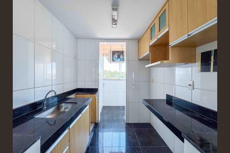 Apartamento à venda com 140m², 3 quartos e 2 vagas Apartamento à venda com 140m², 3 quartos e 2 vagasCozinha