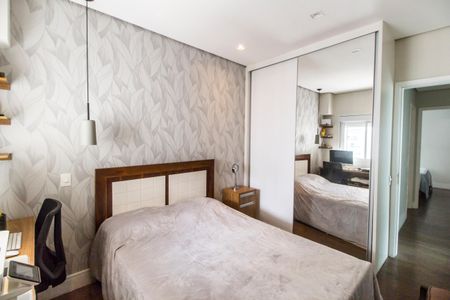 Apartamento à venda com 138m², 3 quartos e 3 vagas Apartamento à venda com 138m², 3 quartos e 3 vagasSuíte 2