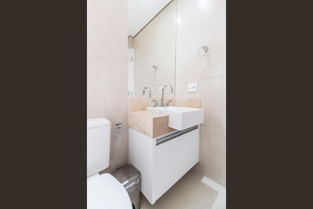 Apartamento à venda com 138m², 3 quartos e 3 vagas Apartamento à venda com 138m², 3 quartos e 3 vagasBanheiro da Suíte 2