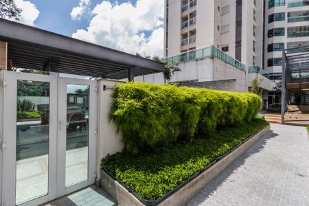 Apartamento à venda com 138m², 3 quartos e 3 vagas Apartamento à venda com 138m², 3 quartos e 3 vagasÁrea comum
