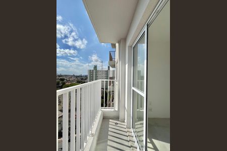 Apartamento à venda com 37m², 2 quartos e sem vaga Apartamento à venda com 37m², 2 quartos e sem vagaVaranda