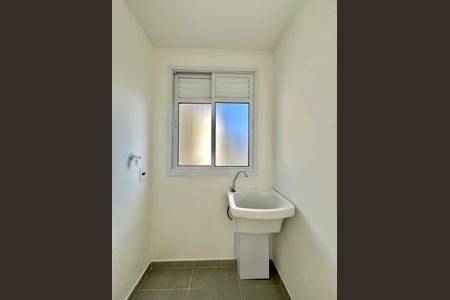 Apartamento à venda com 37m², 2 quartos e sem vaga Apartamento à venda com 37m², 2 quartos e sem vagaÁrea de Serviço