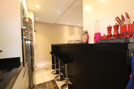 Apartamento à venda com 94m², 3 quartos e 2 vagasCozinha