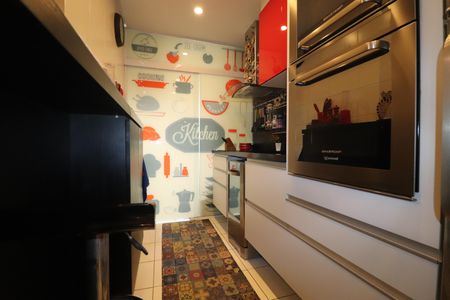 Apartamento à venda com 94m², 3 quartos e 2 vagasCozinha