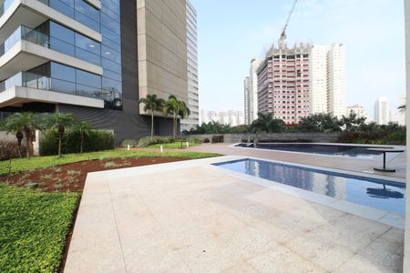 Apartamento à venda com 62m², 2 quartos e 2 vagasÁrea comum - Piscina