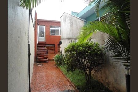 Casa à venda com 303m², 5 quartos e sem vaga