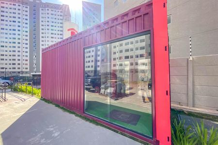 Apartamento à venda com 42m², 2 quartos e sem vaga Apartamento à venda com 42m², 2 quartos e sem vagaÁrea Comum