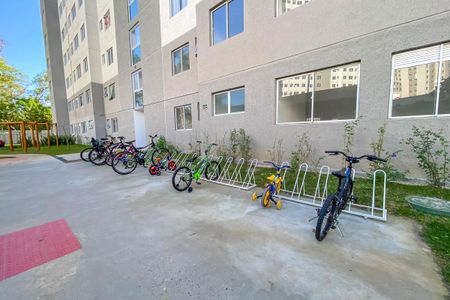 Apartamento à venda com 42m², 2 quartos e sem vaga Apartamento à venda com 42m², 2 quartos e sem vagaÁrea Comum