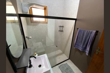 Casa à venda com 1147m², 4 quartos e 7 vagas Casa à venda com 1147m², 4 quartos e 7 vagasBanheiro 2