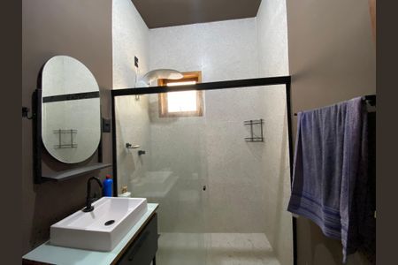 Casa à venda com 1147m², 4 quartos e 7 vagas Casa à venda com 1147m², 4 quartos e 7 vagasBanheiro 2