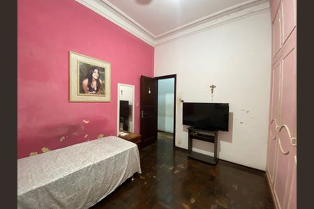 Casa à venda com 1147m², 4 quartos e 7 vagas Casa à venda com 1147m², 4 quartos e 7 vagasQuarto 3