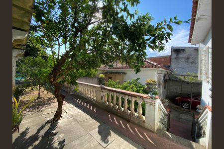 Casa à venda com 1147m², 4 quartos e 7 vagas Casa à venda com 1147m², 4 quartos e 7 vagasQuintal