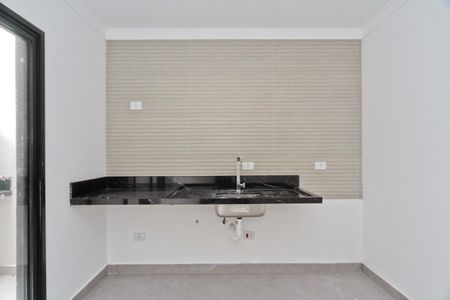 Casa à venda com 110m², 3 quartos e 2 vagas Casa à venda com 110m², 3 quartos e 2 vagasCozinha