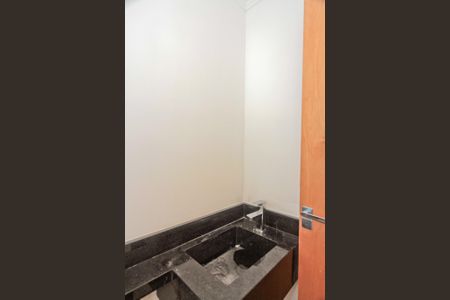 Casa à venda com 110m², 3 quartos e 2 vagas Casa à venda com 110m², 3 quartos e 2 vagasLavabo