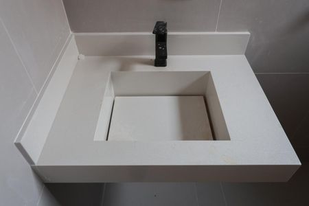 Casa à venda com 110m², 3 quartos e 2 vagas Casa à venda com 110m², 3 quartos e 2 vagasBanheiro da Suíte 2