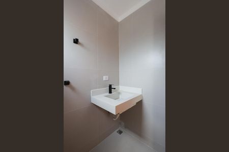 Casa à venda com 110m², 3 quartos e 2 vagas Casa à venda com 110m², 3 quartos e 2 vagasBanheiro da Suíte 1