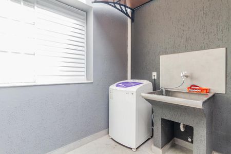 Casa à venda com 40m², 1 quarto e sem vagaÁrea de Serviço