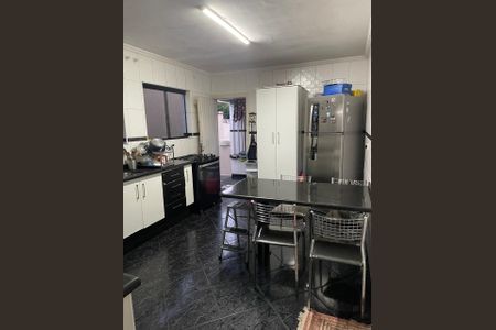 Casa à venda com 187m², 3 quartos e 5 vagas Casa à venda com 187m², 3 quartos e 5 vagasCozinha