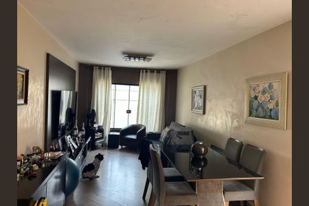 Casa à venda com 187m², 3 quartos e 5 vagas Casa à venda com 187m², 3 quartos e 5 vagasSala